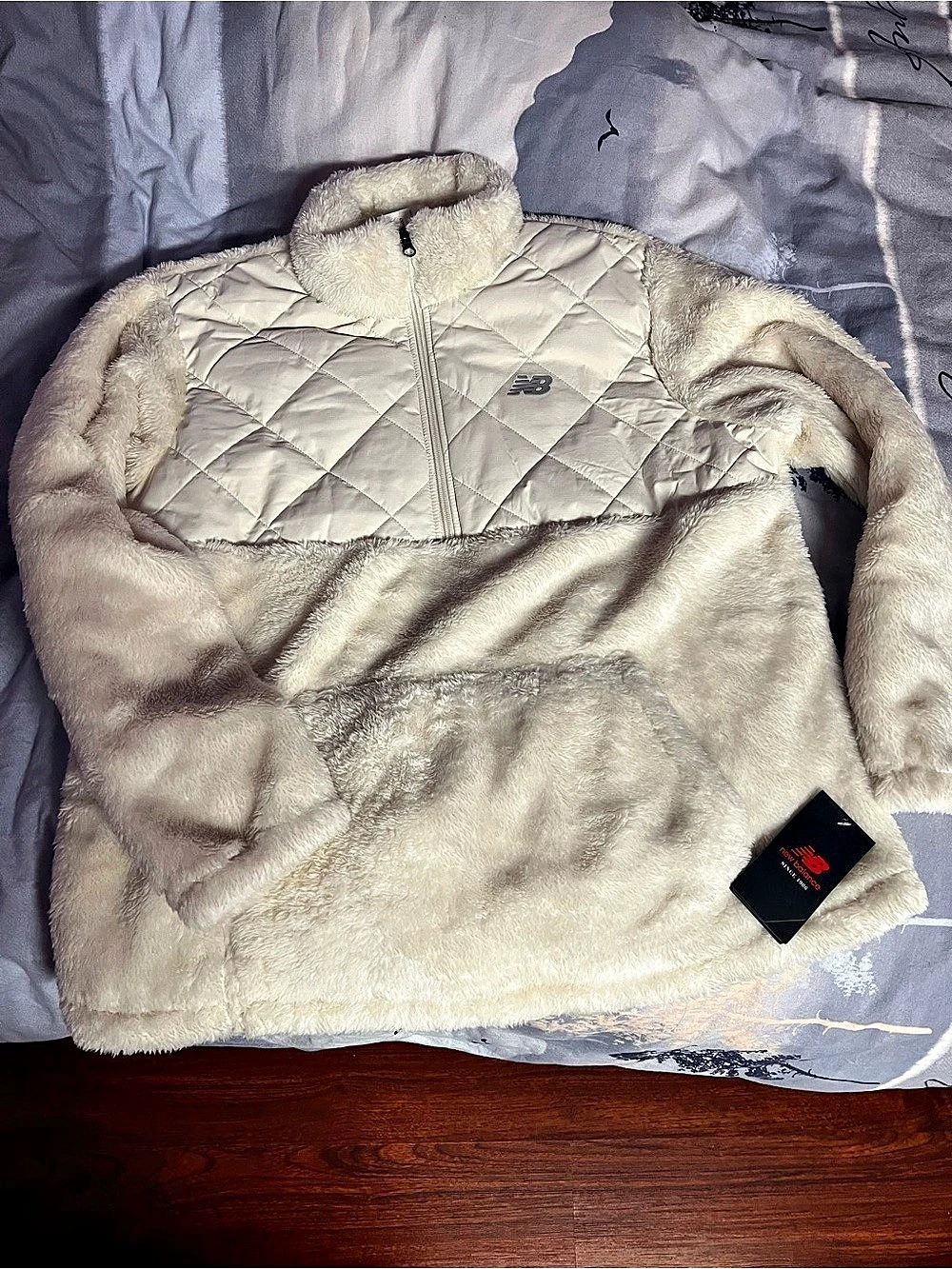 New Balance Fleece Puffer Jacket in White NWT